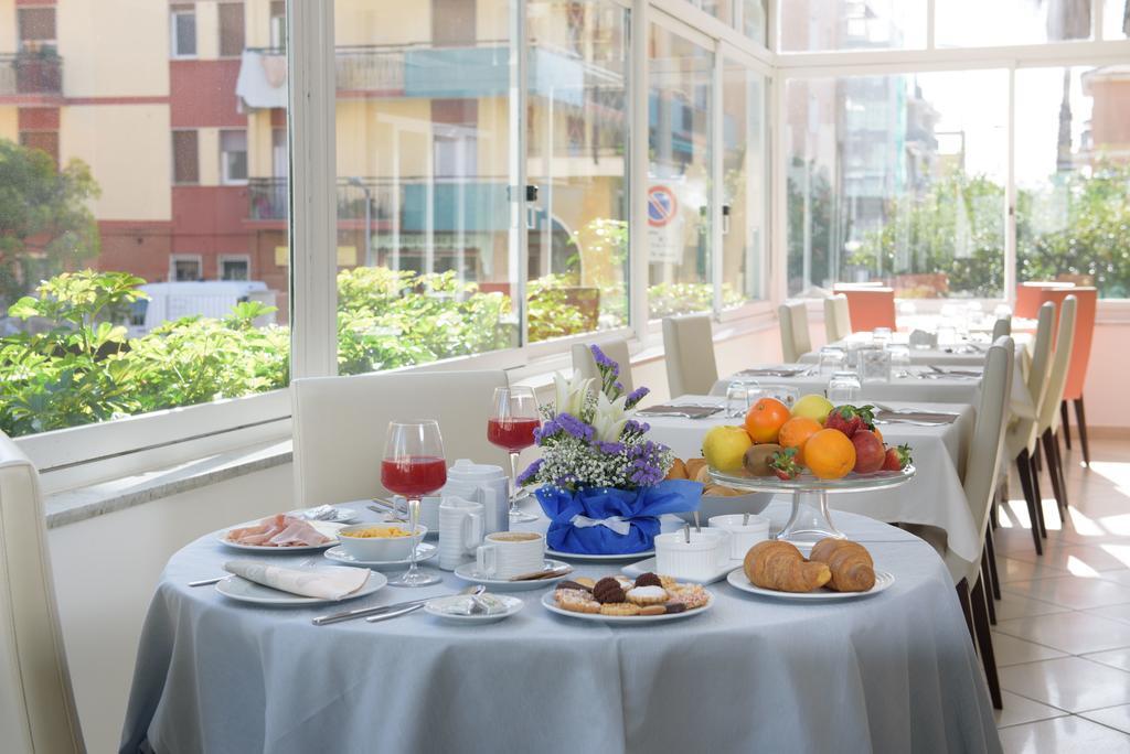 Hotel Ristorante La Marina Mhotelsgroup San Bartolomeo al Mare Kültér fotó